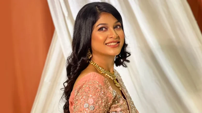 বর্তমান সময়ের অনেক নারী দোলনের সঙ্গে নিজের মিল খুঁজে পাবেন: সারিকা